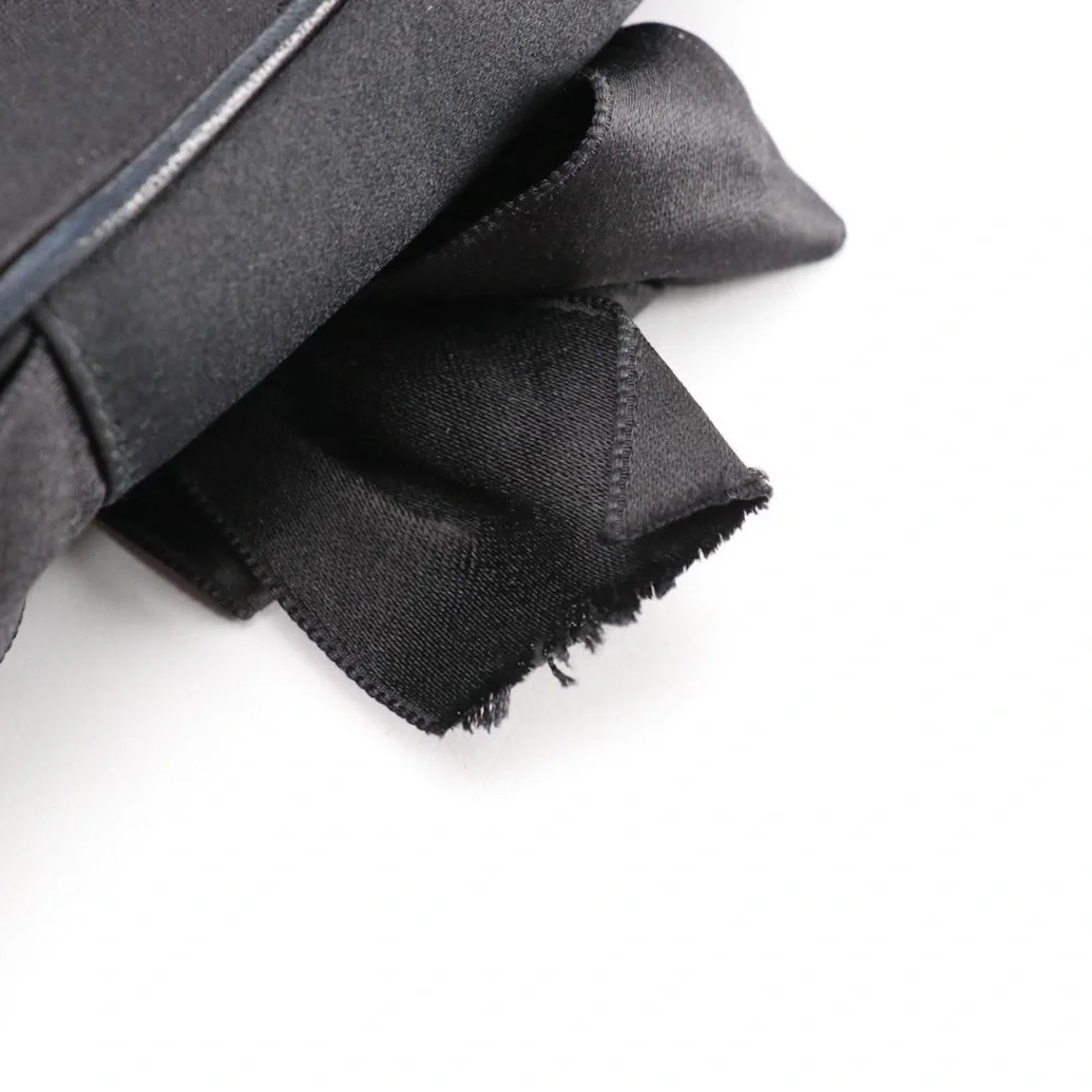 Chanel CC Tassel Evening Bag in Black Satin Interwoven Ribbon and Leather - Rare - Picture 8 of 8